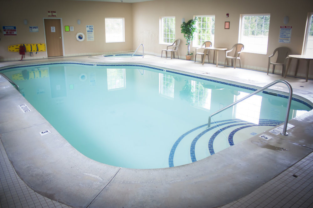 Ameriway Inn And Suites Bad Axe Bagian luar foto